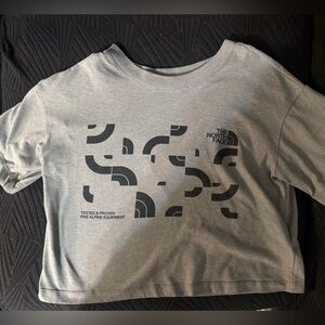 The North Face Women's Crewneck Tee - Heather Gray